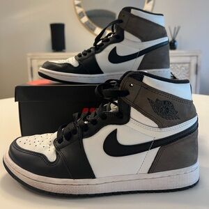 AIR JORDAN 1 RETRO HIGH OG SAIL BLACK-DARK MOCHA MENS 8 WMS 9.5